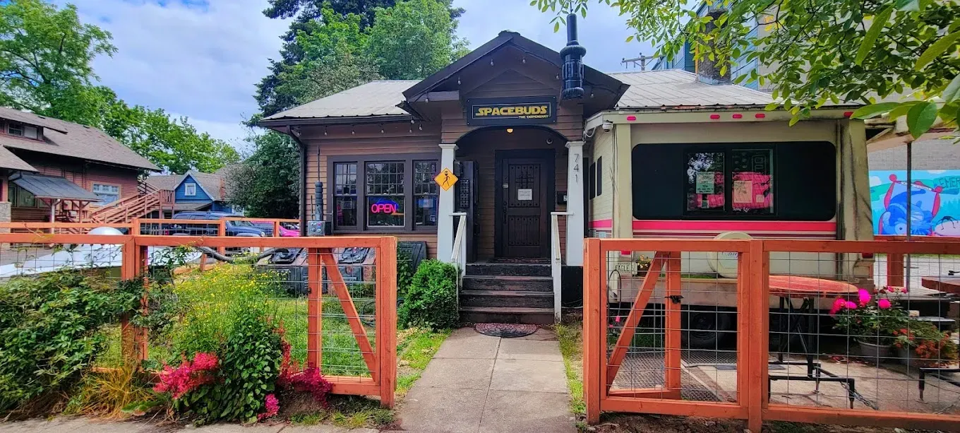 The SpaceBuds storefront at 741 Lincoln St in Eugene